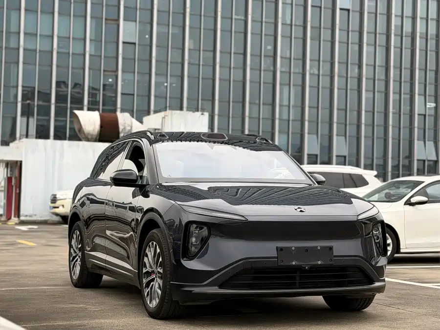 NIO ES6