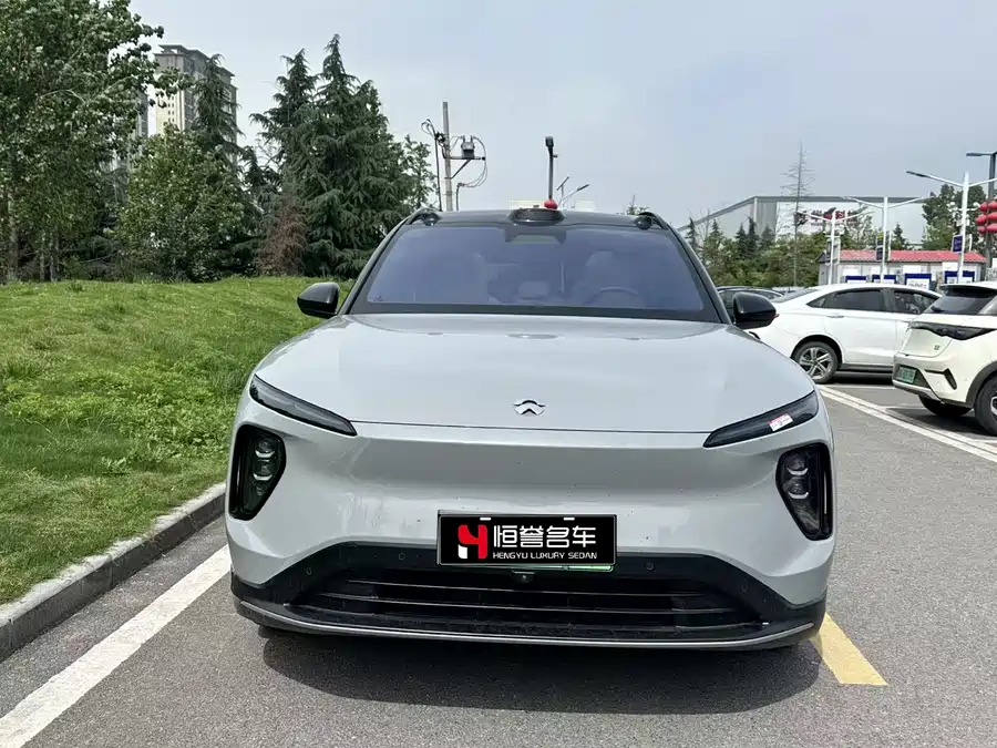 NIO ES6
