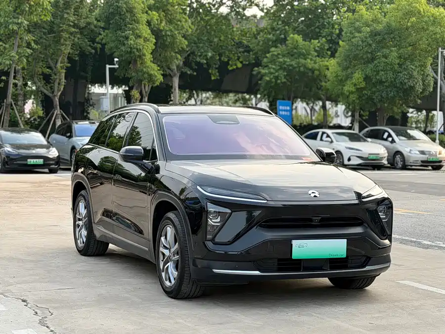 NIO ES6