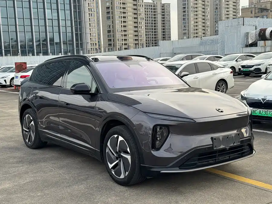NIO ES6