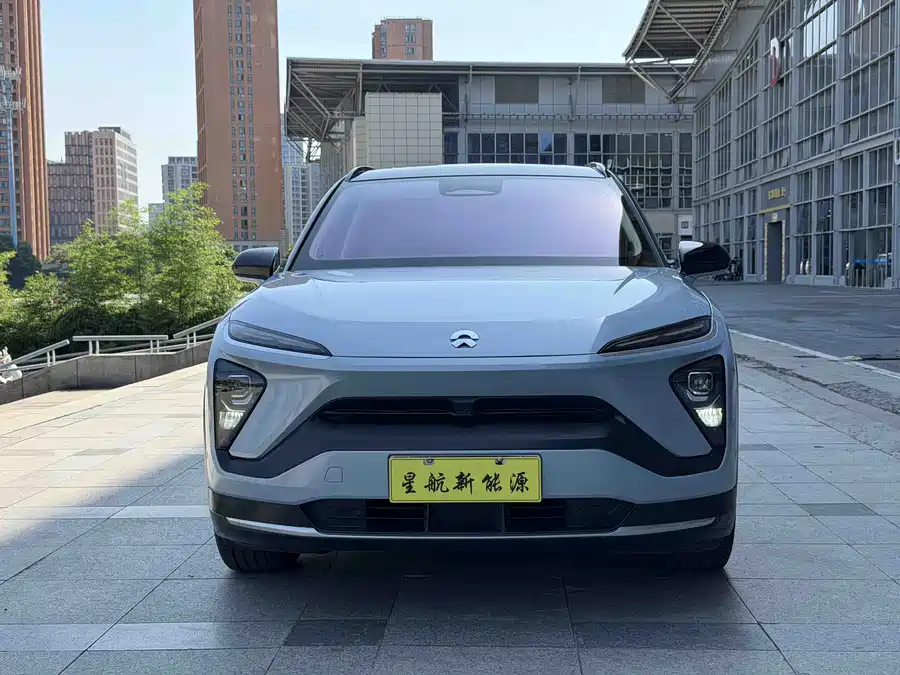 NIO ES6