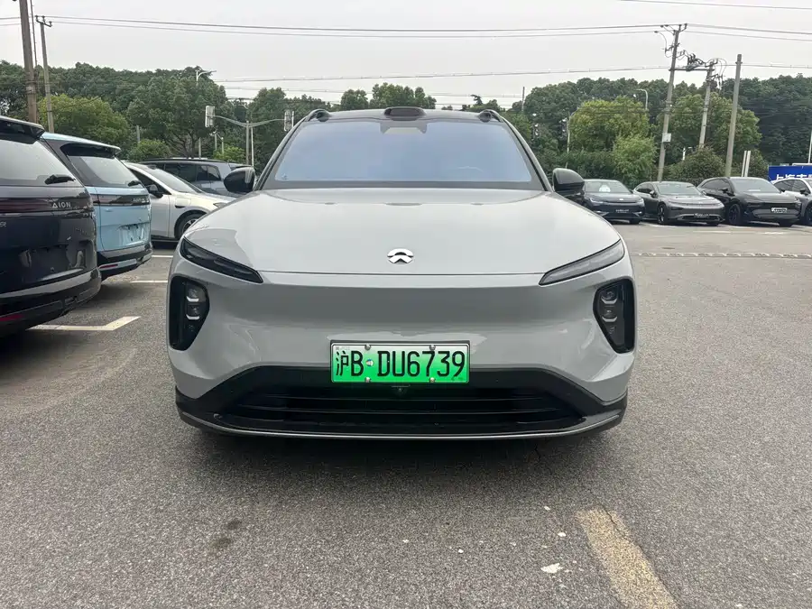 NIO ES6