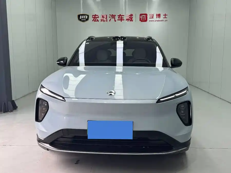 NIO ES6