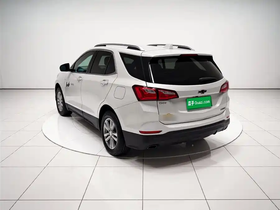 Chevrolet Explorer