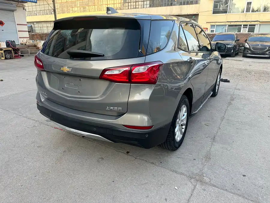 Chevrolet Explorer