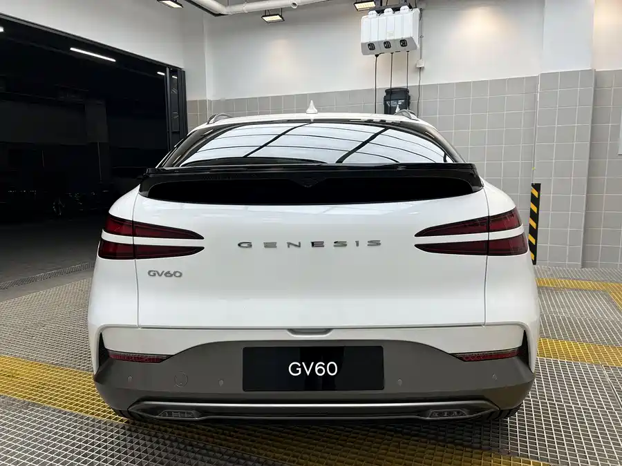 Genesis GV60