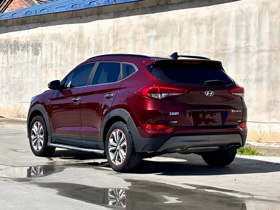 Hyundai Tucson