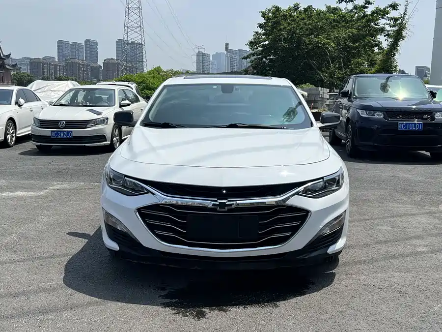 Chevrolet Malibu XL