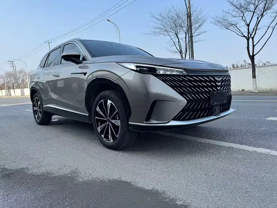Roewe RX5