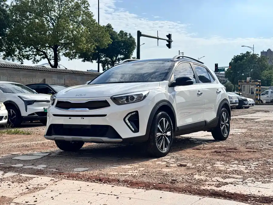 Kia Yipao