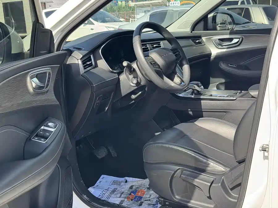 Roewe RX5