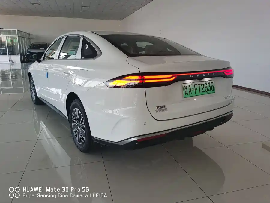 Geely Galaxy Star 6