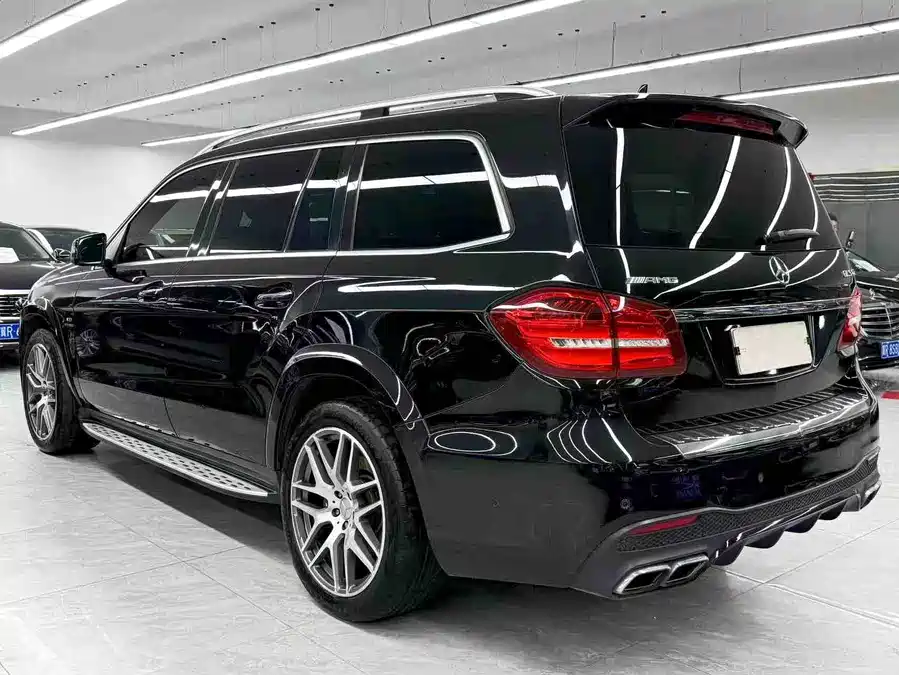 Mercedes Benz GLS AMG