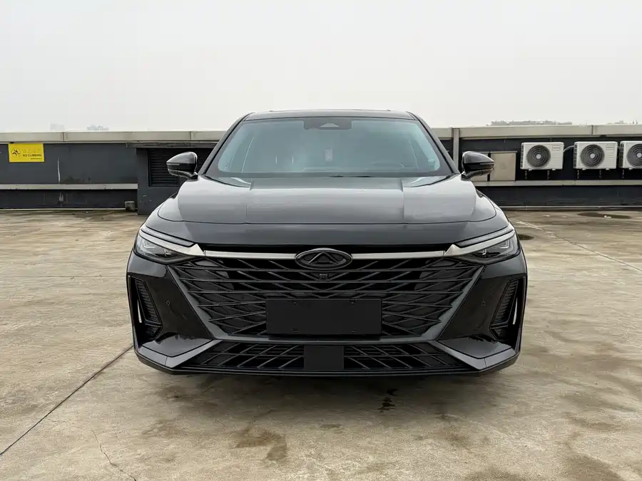 Chery Arrizo 8