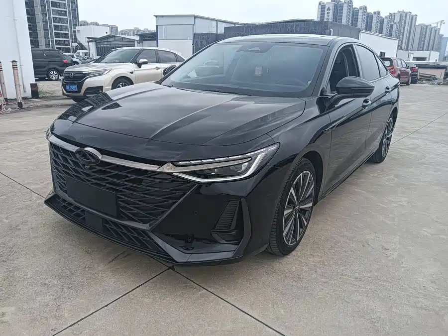 Chery Arrizo 8