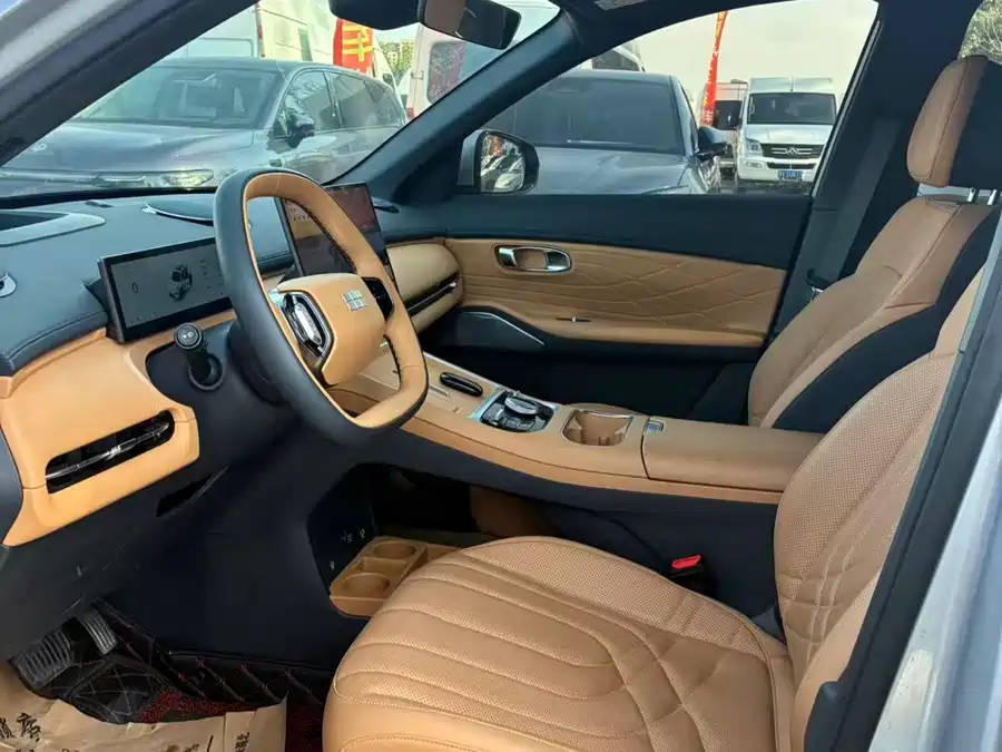 Geely Galaxy Starship 7