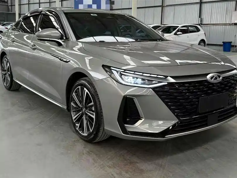 Chery Arrizo 8