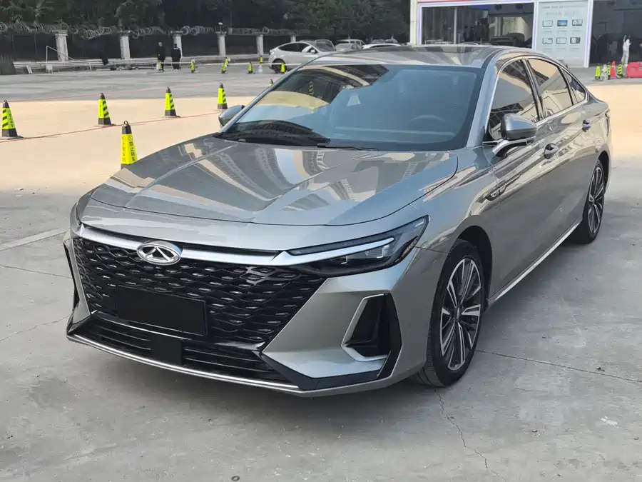 Chery Arrizo 8