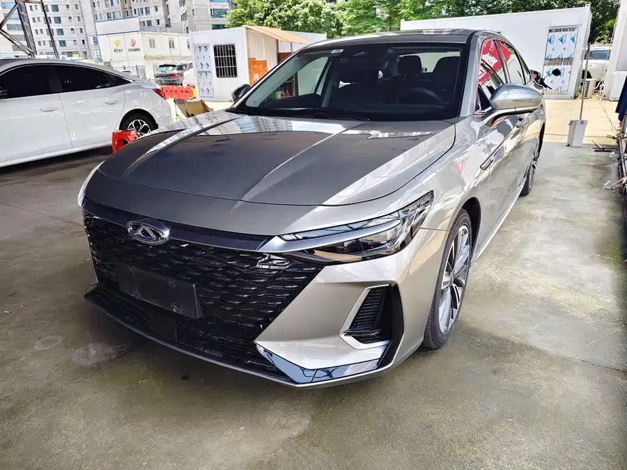 Chery Arrizo 8