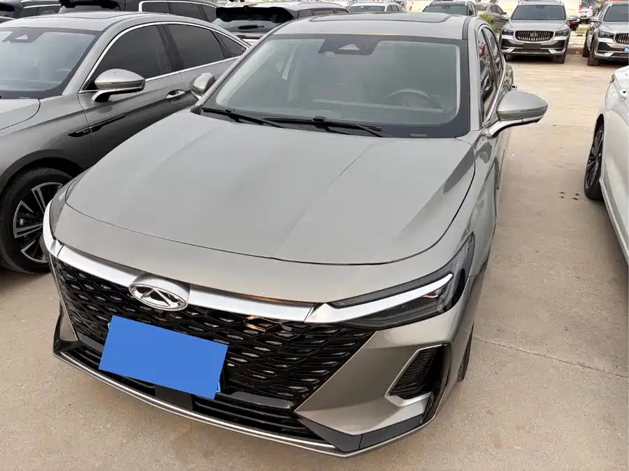 Chery Arrizo 8