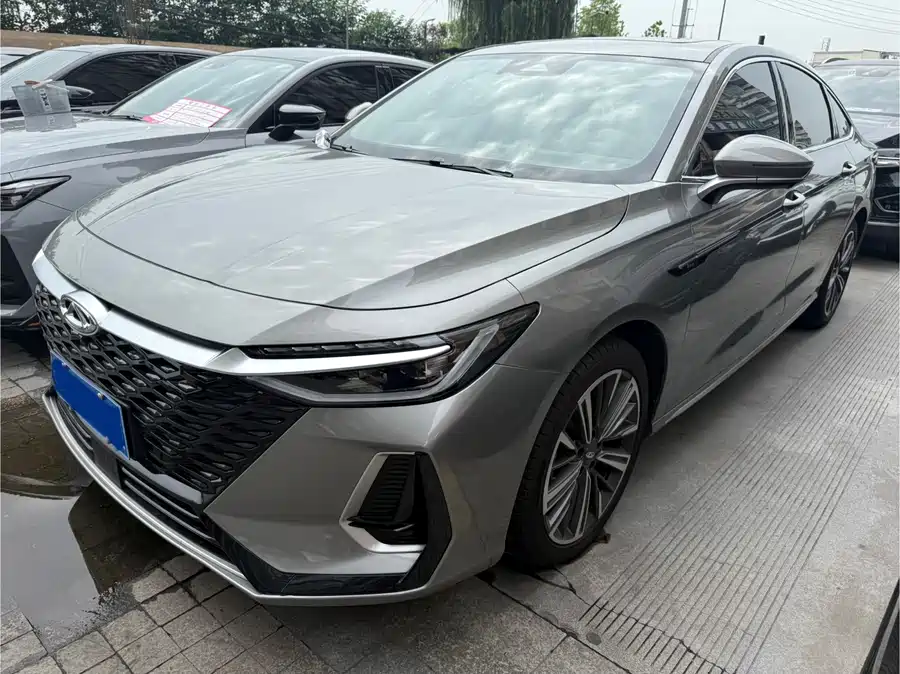 Chery Arrizo 8