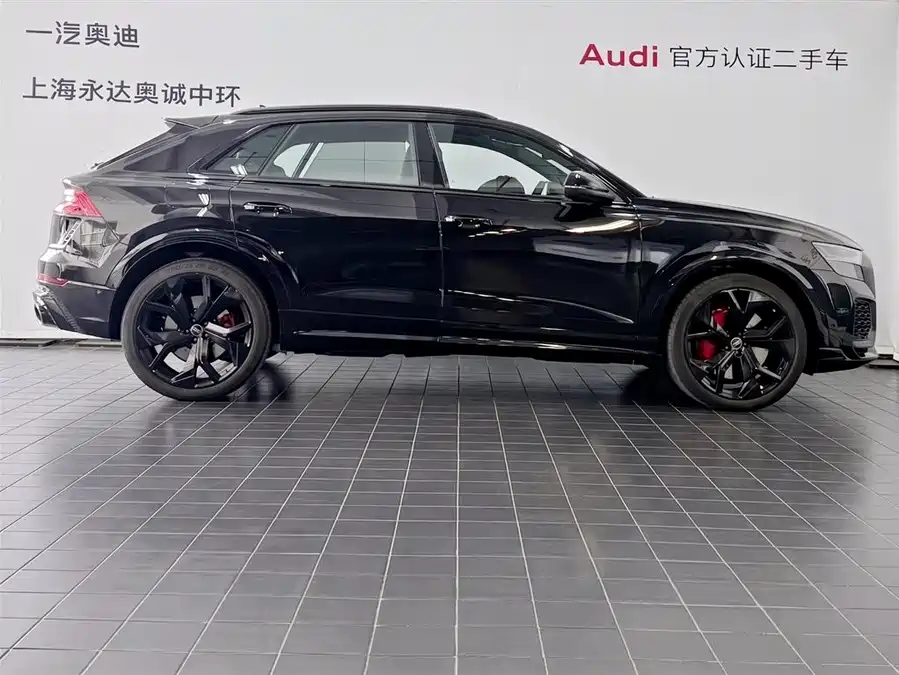 Audi RS Q8