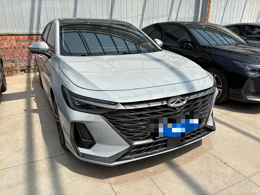 Chery Arrizo 8