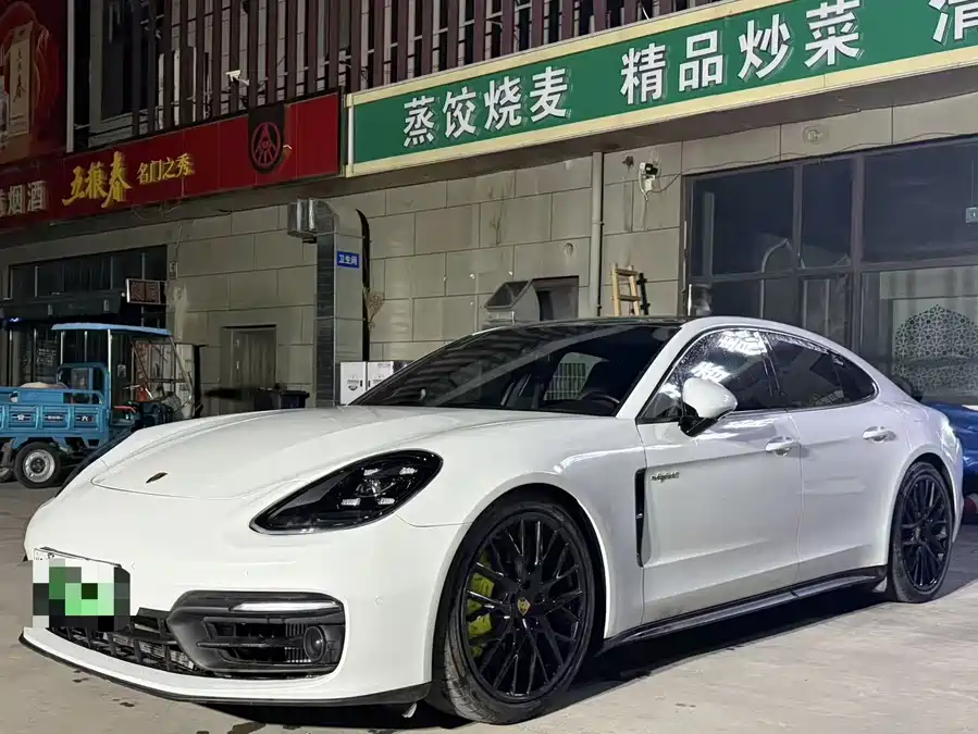 Porsche Panamera New Energy