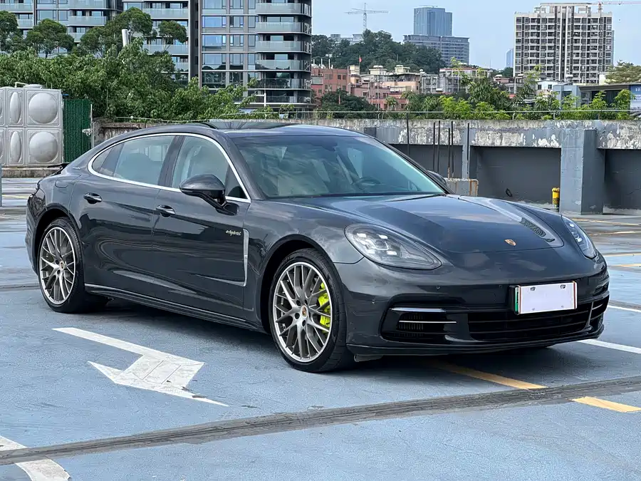 Porsche Panamera New Energy