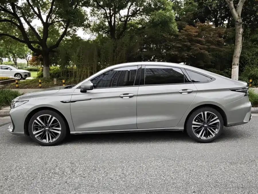 Chery Arrizo 8