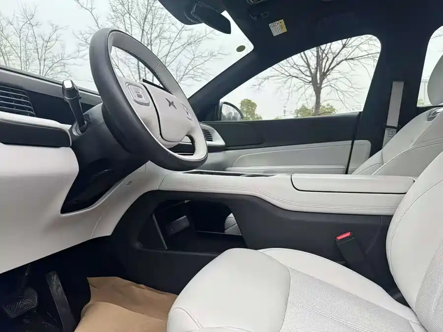 Xpeng G6