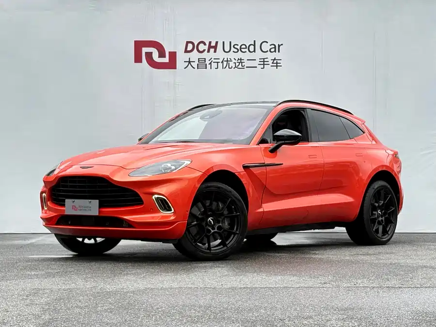 Aston Martin DBX