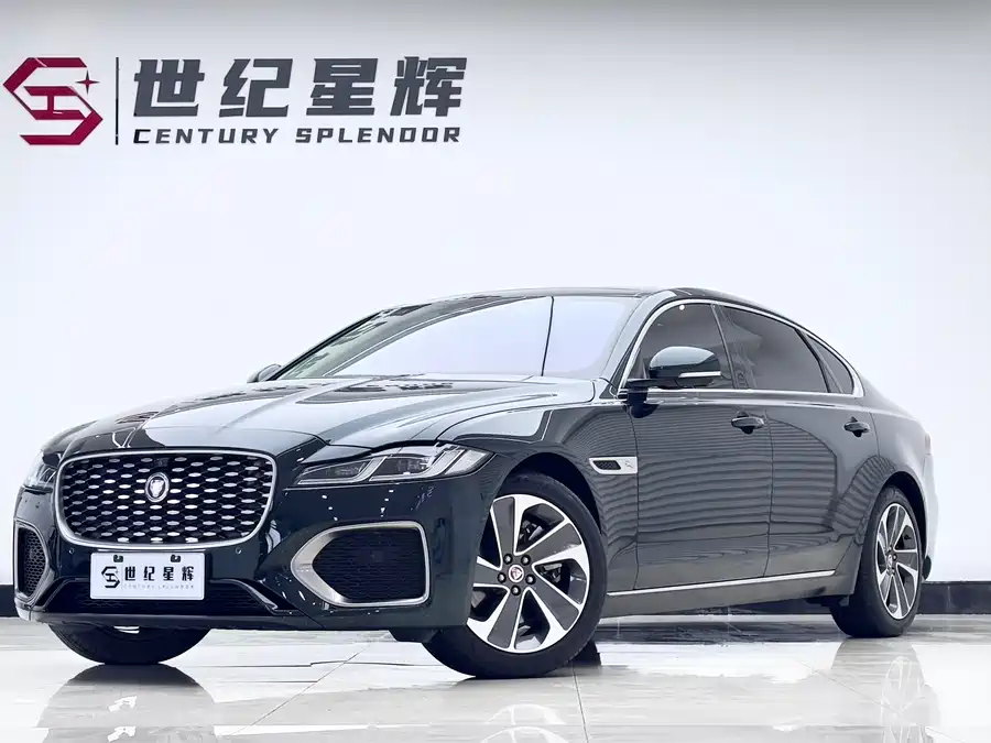 Jaguar XFL