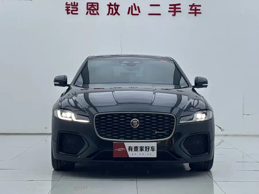 Jaguar XFL