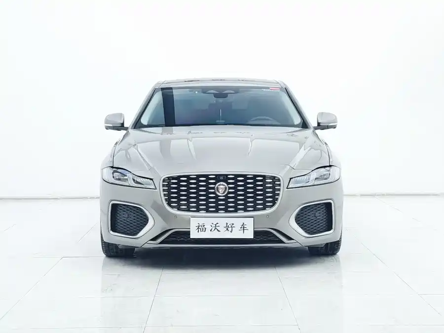 Jaguar XFL