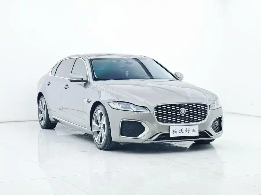 Jaguar XFL