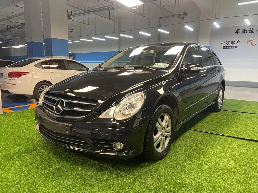 Mercedes Benz R-rated