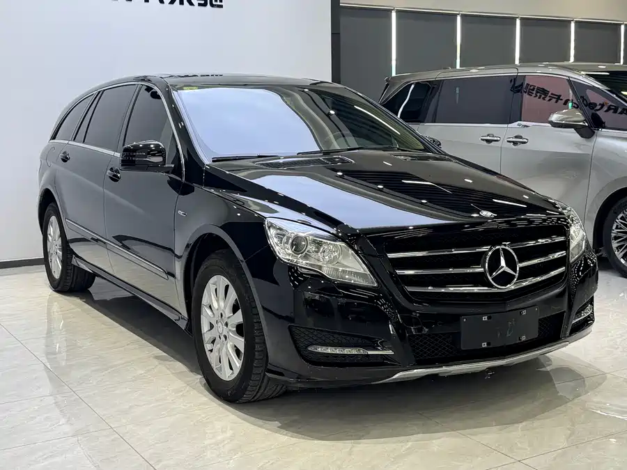 Mercedes Benz R-rated