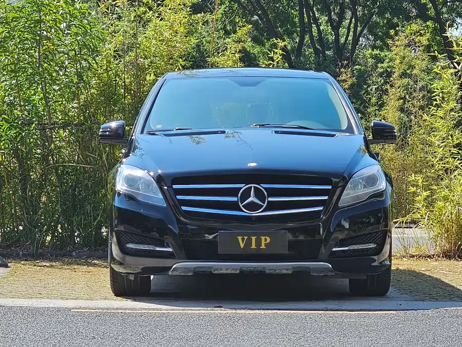 Mercedes Benz R-rated