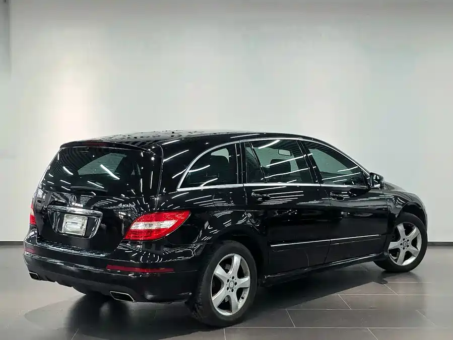 Mercedes Benz R-rated