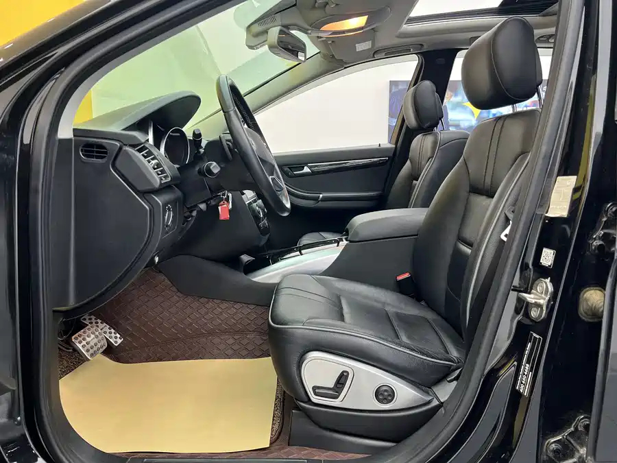 Mercedes Benz R-rated