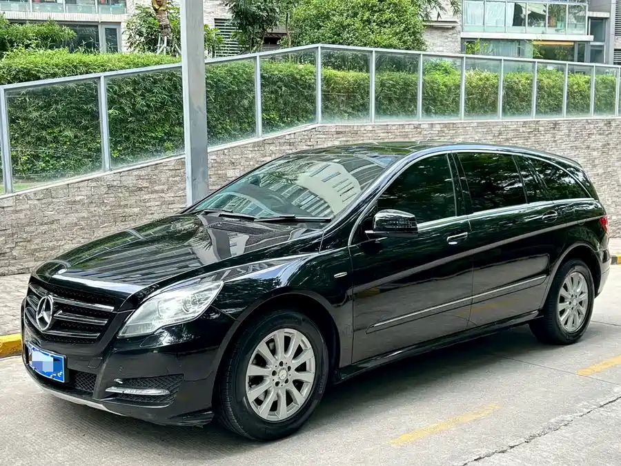 Mercedes Benz R-rated