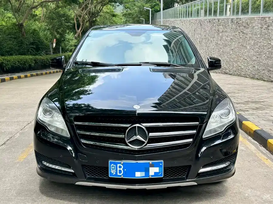Mercedes Benz R-rated