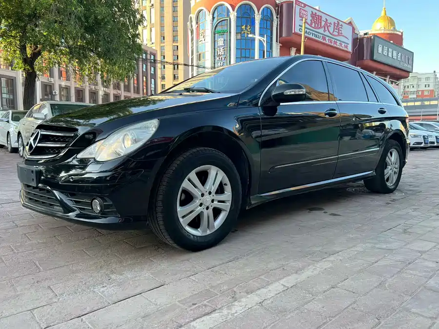 Mercedes Benz R-rated