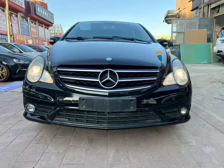 Mercedes Benz R-rated