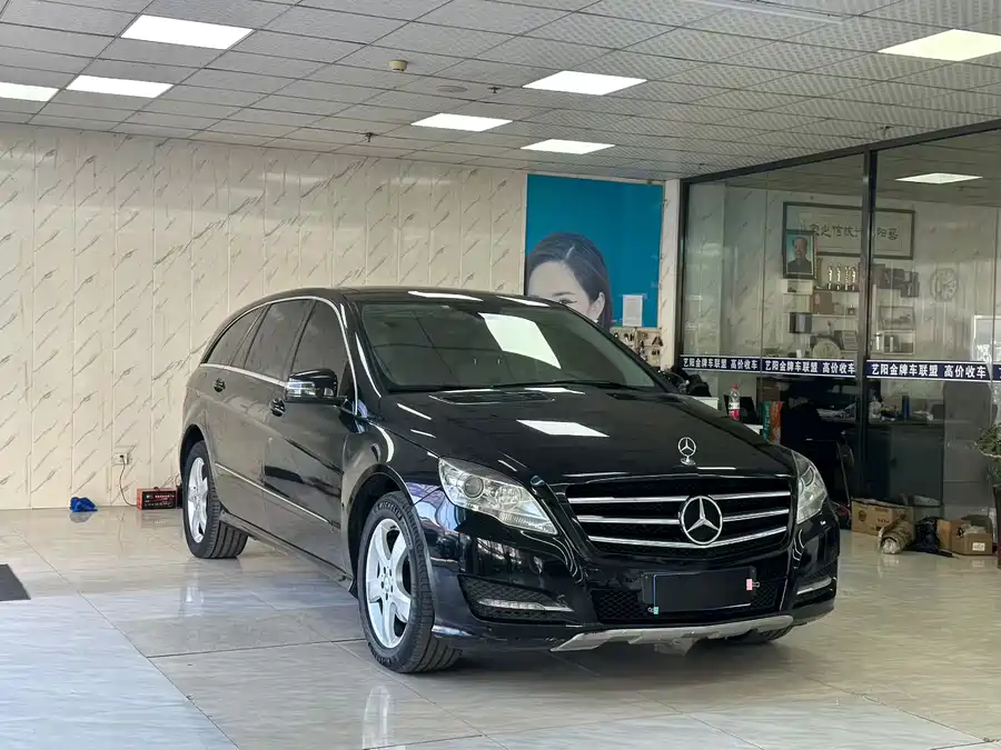 Mercedes Benz R-rated