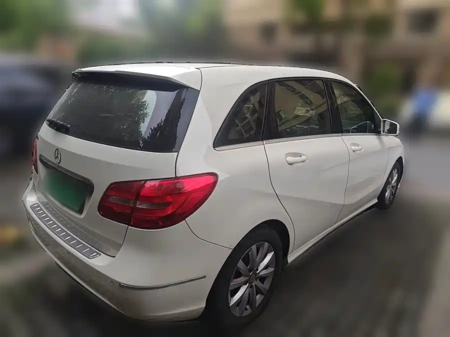 Mercedes Benz Class B