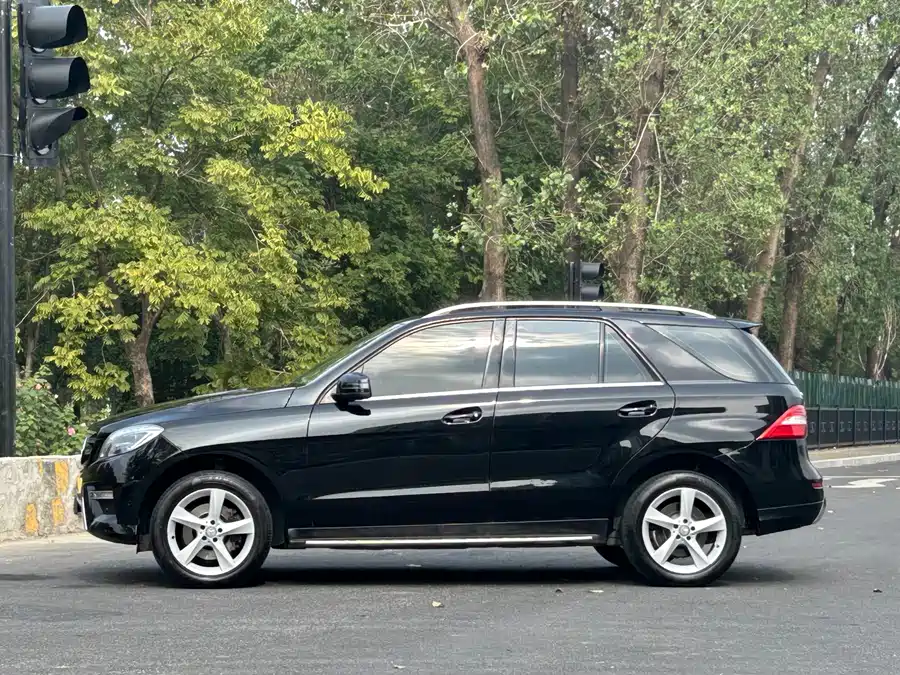 Mercedes Benz M-Class