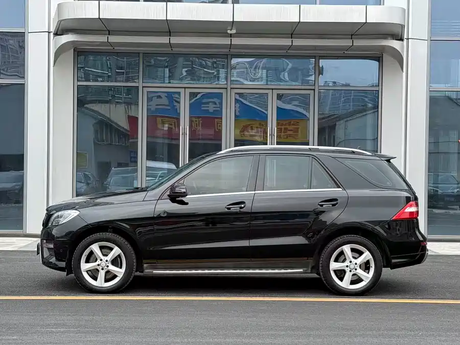 Mercedes Benz M-Class