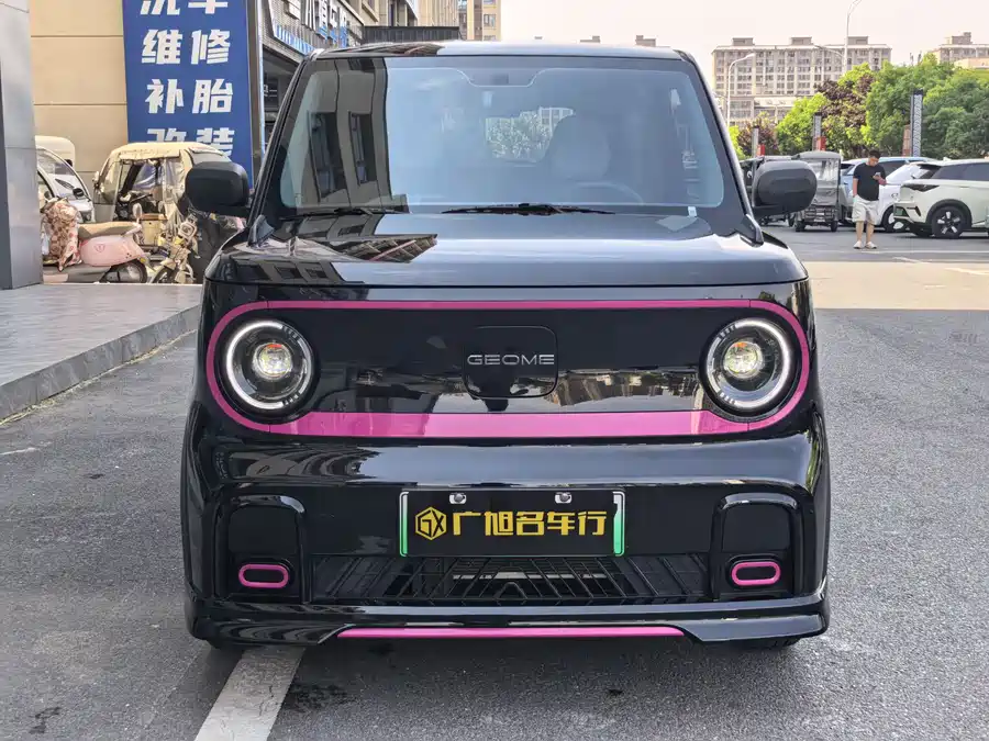 Geely Panda